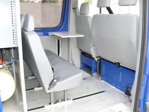 phpk47eyd-300x225 Sėdynių ir stalelio sumontavimas mikroautobuse