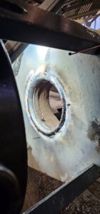 0-02-05-6b882ceb7b48ea5531b49d9aeb5ece82a20bdcb06ed447406f62a89f47607dc8_1afa1819177bfb2f-140x300 Korpusinių skylių remontas ir restauravimas